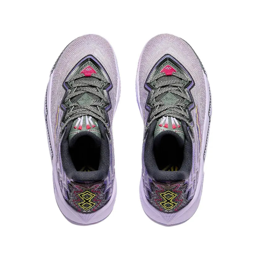 Anta Kyrie's Kai 2 "Memorize" Basketball Shoes
